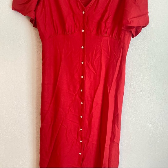 Old‎ Navy Red Puff Sleeve Sundress - Picture 4 of 8